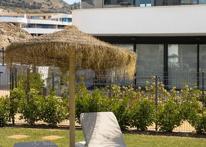 Stylish 2br Pool & Balcony * Fuengirola