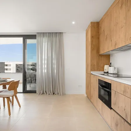 Stylish 2br Pool & Balcony Fuengirola