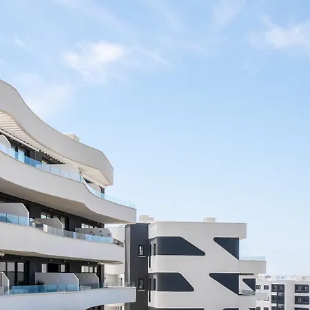 Stylish 2br Pool & Balcony Appartement Fuengirola