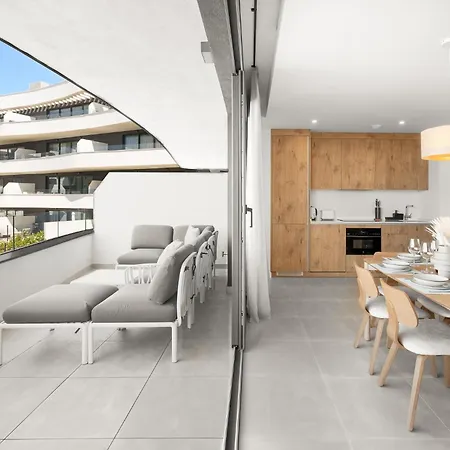 Stylish 2br Pool & Balcony * Fuengirola