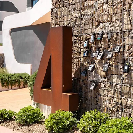 Stylish 2br Pool & Balcony Apartment Fuengirola