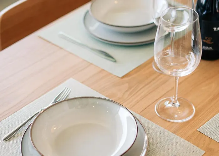 Stylish 2br Pool & Balcony Apartment